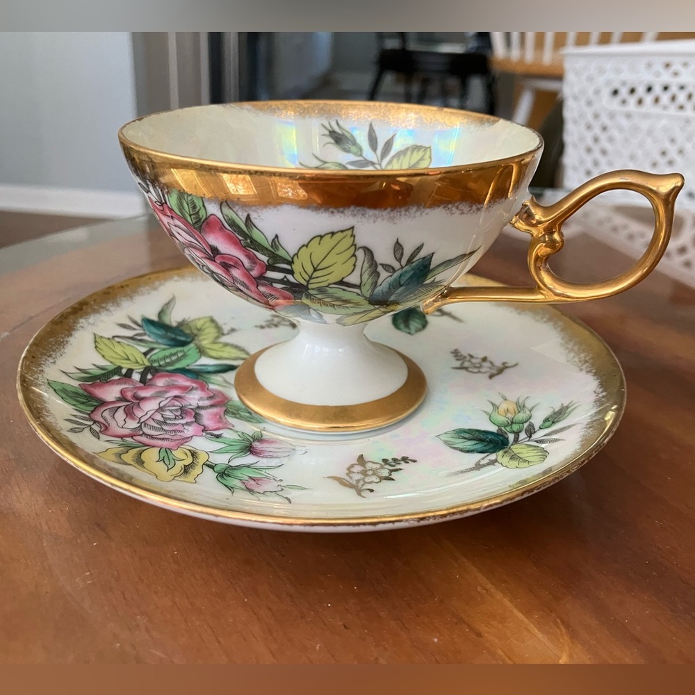 LM Royal Halsey Gold Trim Rose Motif Teacup & Saucer vintage from Japan
